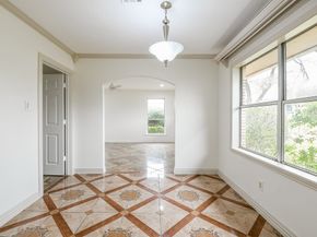 901 Redondo Drive, Houston TX 77015