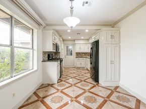 901 Redondo Drive, Houston TX 77015