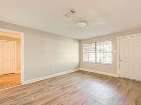 5102 Lyndhurst Drive, Houston TX 77033