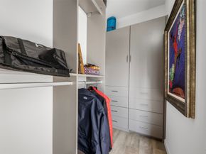 5000 Montrose Boulevard 13F, Houston TX 77006