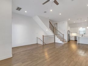 1526 Chestnut Street, Houston TX 77009