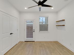 1526 Chestnut Street, Houston TX 77009