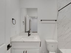 1526 Chestnut Street, Houston TX 77009