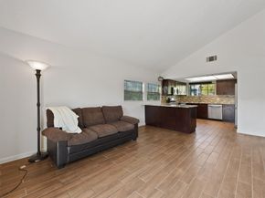 7715 Candlegreen Lane, Houston TX 77071