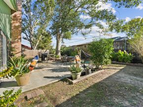 7715 Candlegreen Lane, Houston TX 77071