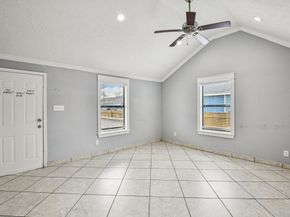 1409 Fairbanks Street, Houston TX 77009