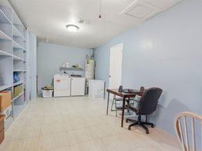 9522 Hammerly Boulevard, Houston TX 77080