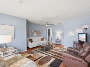 9522 Hammerly Boulevard, Houston TX 77080