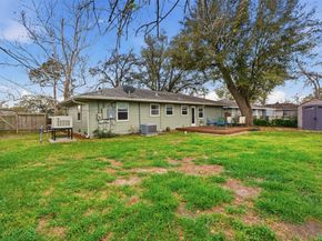 9522 Hammerly Boulevard, Houston TX 77080