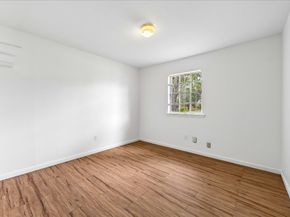 7714 Sterlingshire Street, Houston TX 77016