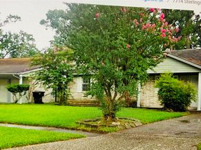 7714 Sterlingshire Street, Houston TX 77016