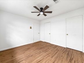 7714 Sterlingshire Street, Houston TX 77016