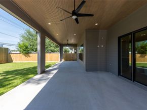 1241 Du Barry Lane, Houston TX 77018