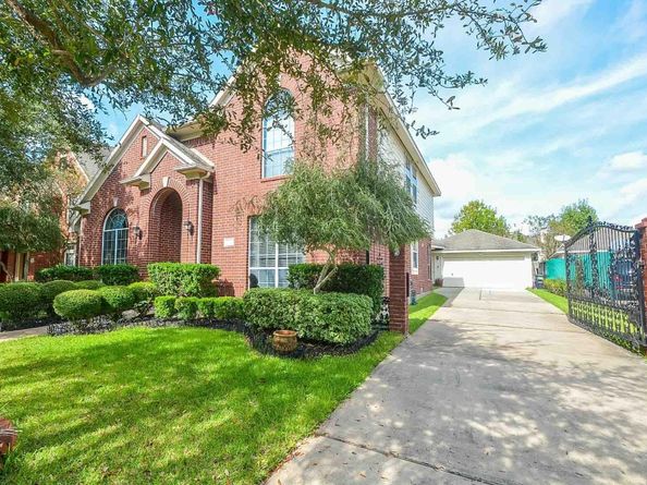 12306 S Shadow Cove Dr, Houston TX 77082
