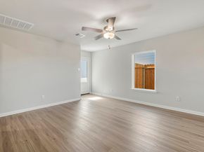 8228 Sunberry Shadow Drive, Houston TX 77016
