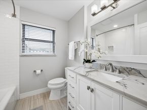 2211 Haverhill Drive, Houston TX 77008