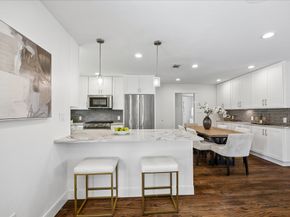 2211 Haverhill Drive, Houston TX 77008