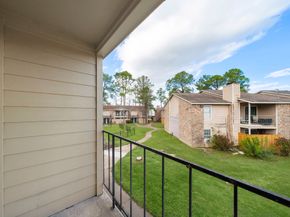 7402 Alabonson Road 506, Houston TX 77088