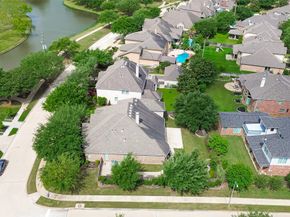 222 Chatham Avenue, Sugar Land TX 77479