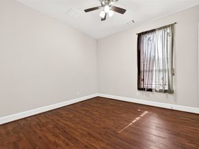 222 Chatham Avenue, Sugar Land TX 77479