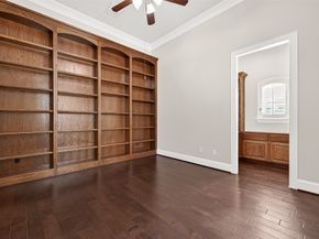 222 Chatham Avenue, Sugar Land TX 77479