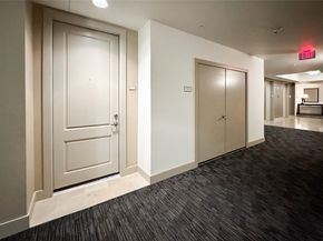 3505 Sage Road 2403, Houston TX 77056