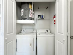 3505 Sage Road 2403, Houston TX 77056