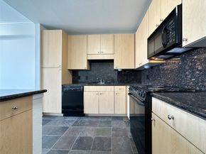 3505 Sage Road 2403, Houston TX 77056