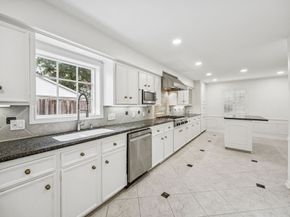 10103 Pine Forest Road, Houston TX 77042