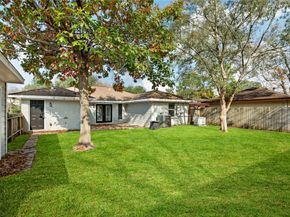 5515 Warm Springs Road, Houston TX 77035