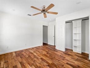 5515 Warm Springs Road, Houston TX 77035