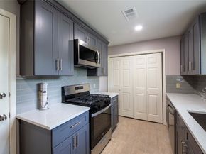 1011 Twinbrooke Drive, Houston TX 77088