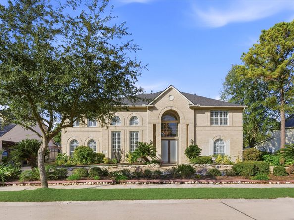 16614 Shorecrest Drive, Houston TX 77095