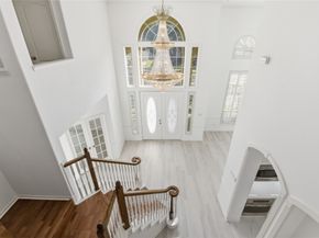 16614 Shorecrest Drive, Houston TX 77095