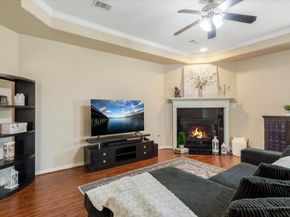 5343 Oak Cove Drive, Houston TX 77091