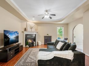 5343 Oak Cove Drive, Houston TX 77091