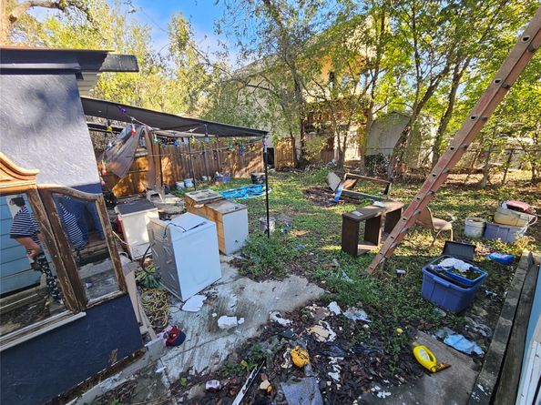 5513 Makeig Street, Houston TX 77026