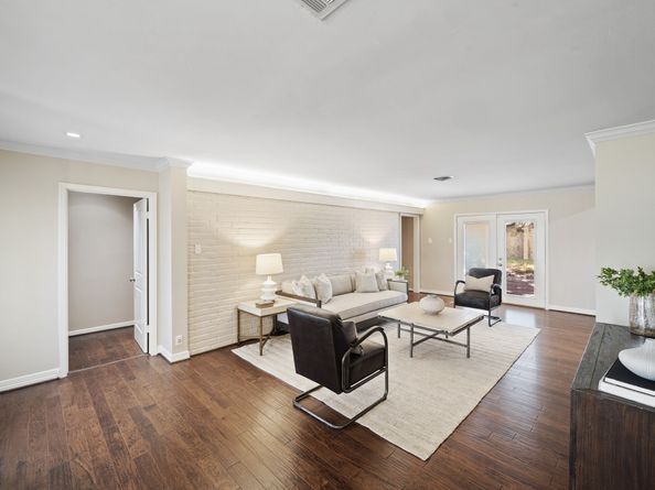 5671 Sylmar Road, Houston TX 77081