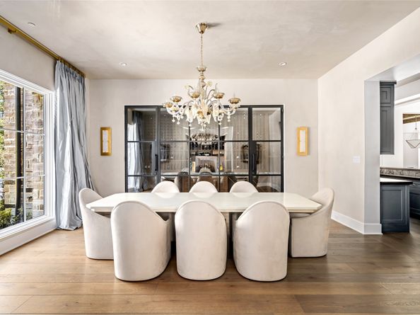 811 Creek Wood Way, Houston TX 77024