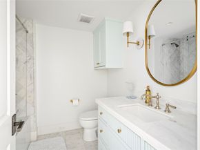 811 Creek Wood Way, Houston TX 77024