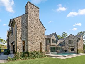 811 Creek Wood Way, Houston TX 77024