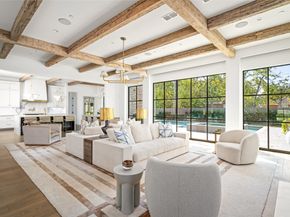 811 Creek Wood Way, Houston TX 77024