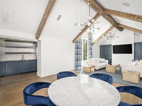 811 Creek Wood Way, Houston TX 77024