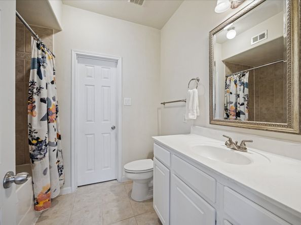 12707 Boheme Drive 1304, Houston TX 77024