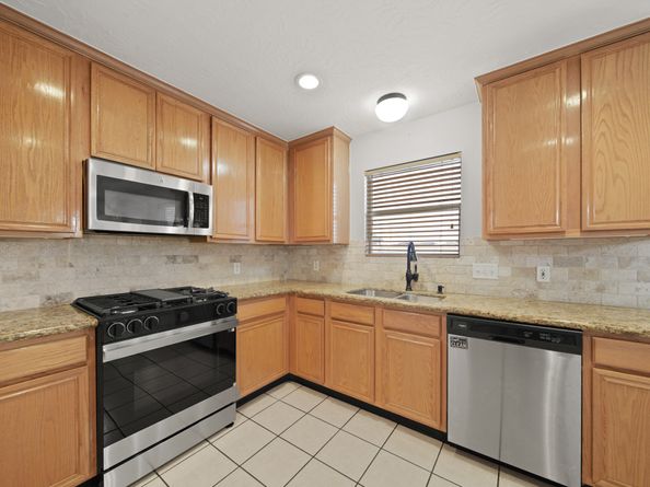 18902 Sun Pass Drive, Tomball TX 77377