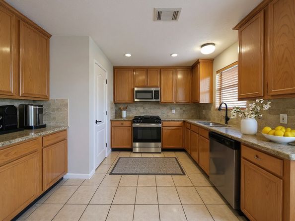 18902 Sun Pass Drive, Tomball TX 77377