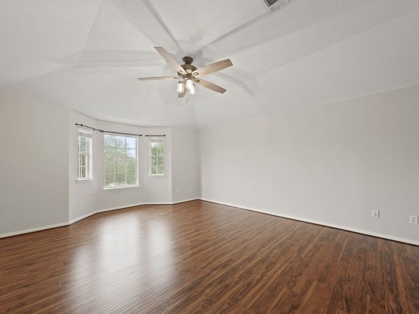 18902 Sun Pass Drive, Tomball TX 77377