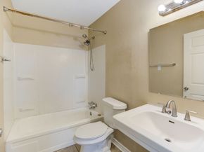 5139 Bungalow Lane, Houston TX 77048