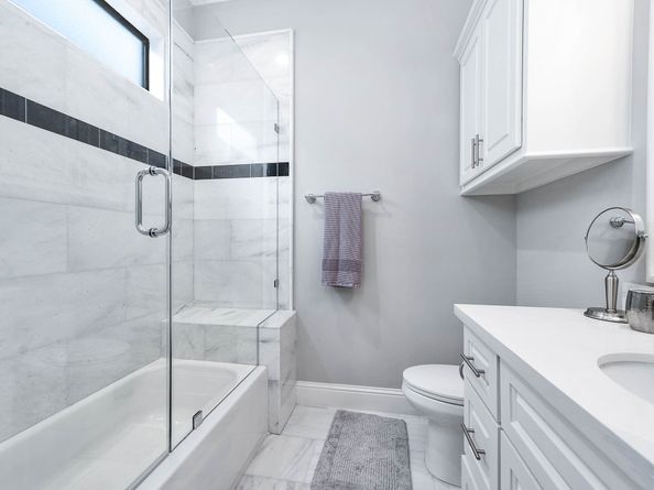 2035 Sheridan Street A, Houston TX 77030