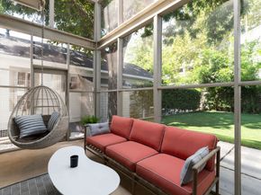 706 Oakley Street, Houston TX 77006